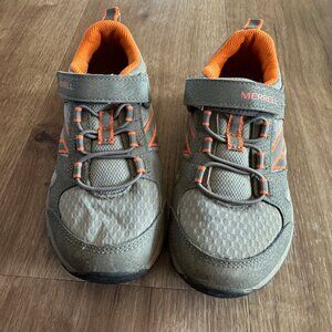 Merrell Outback Low Sneaker Kids 13 Gunsmoke